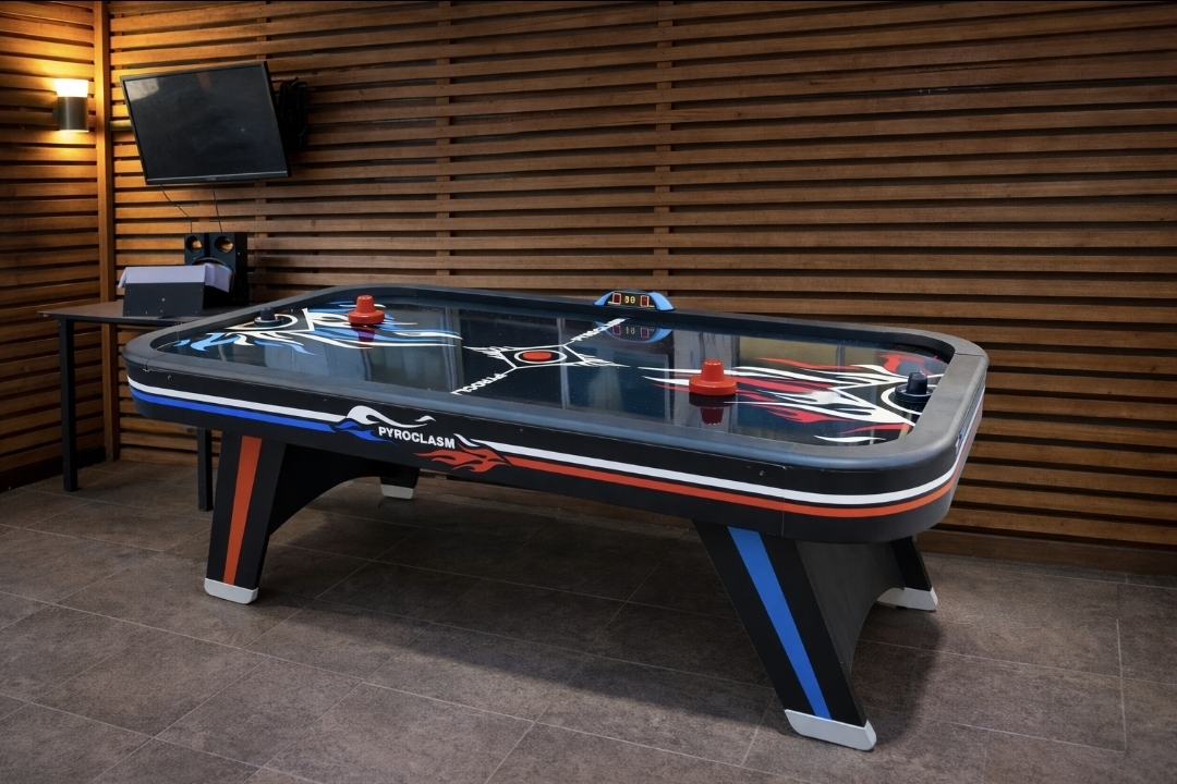 Air Hockey