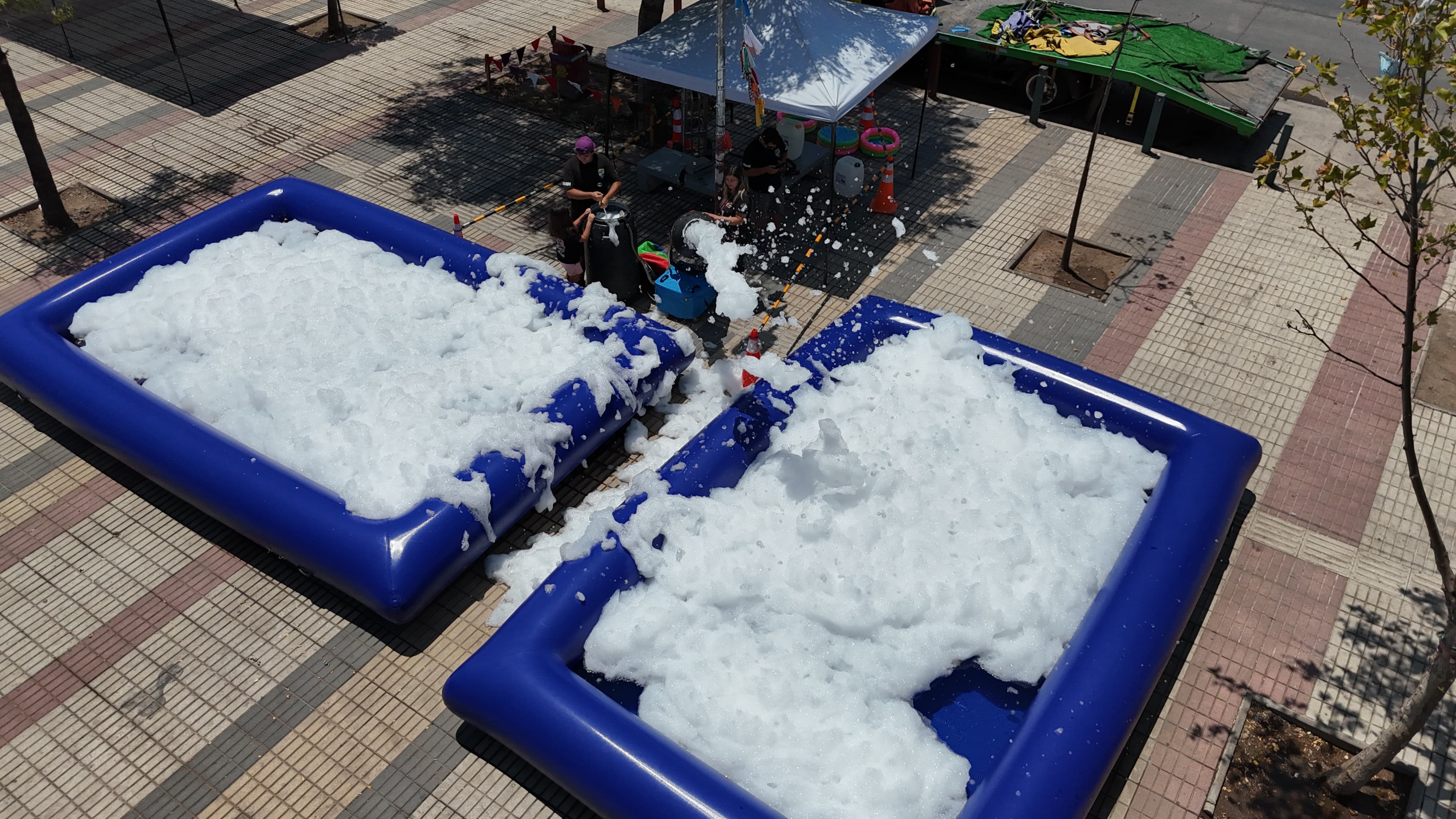 Espuma con piscina 250L