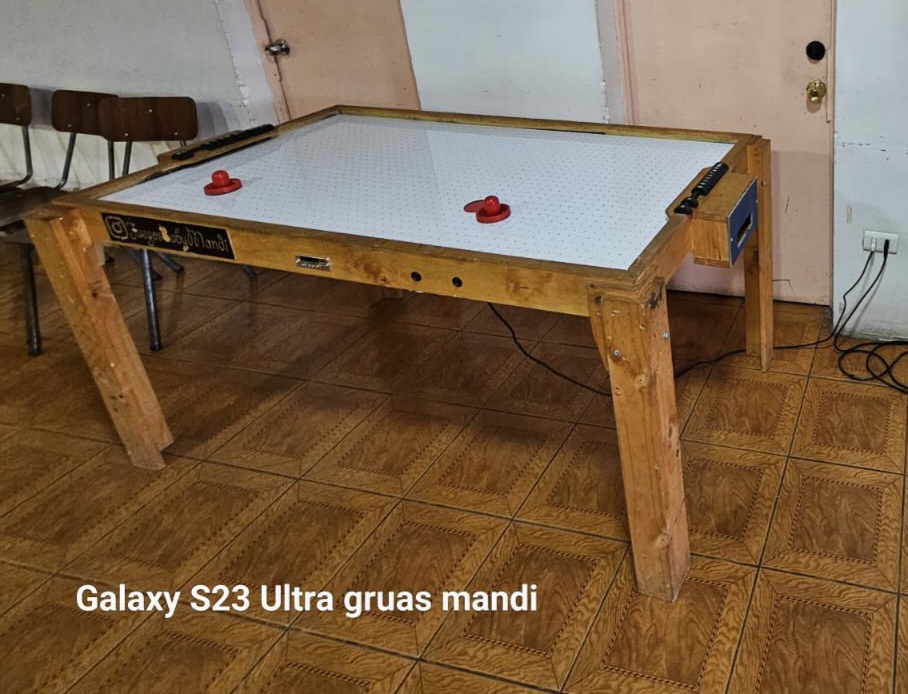 Air Hockey